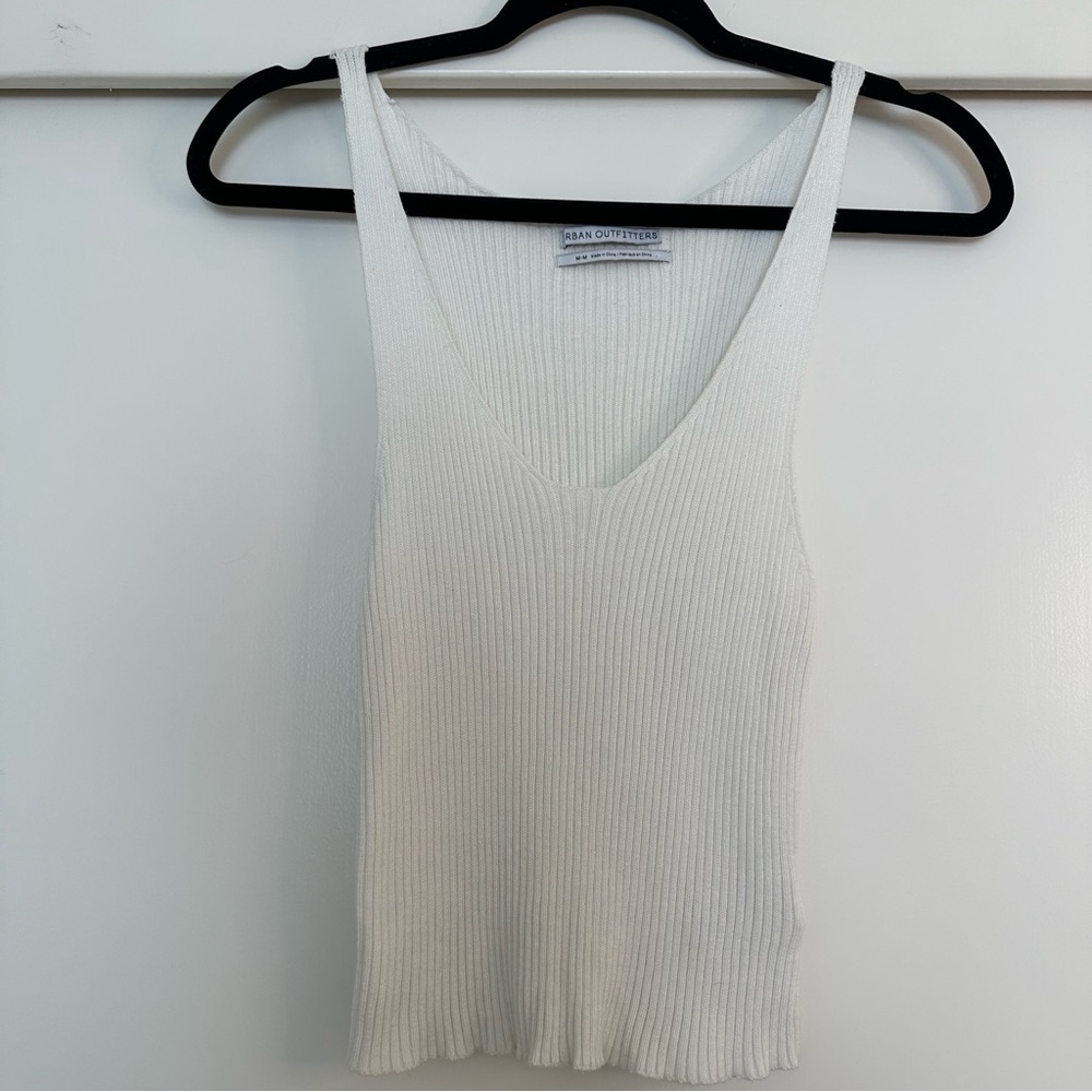 Urban Outfitters Cropped Ribbed Sweater Tank‎